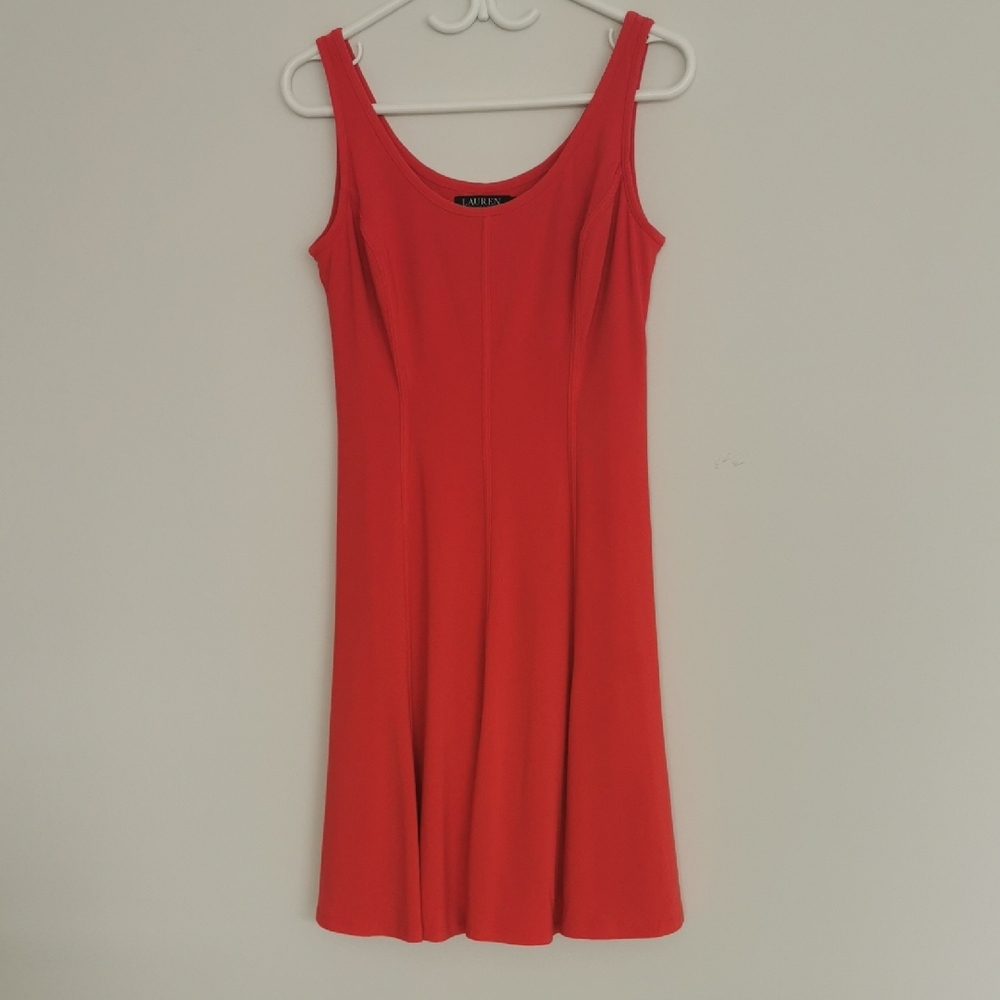 Elegant Red Sleeveless Dress